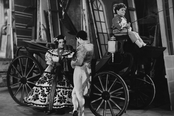 A scene from the movie "Children of Paradise."