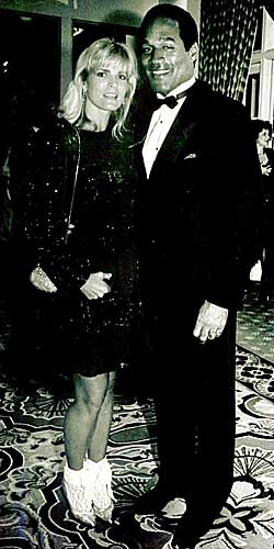 A 1989 photo of Nicole and O.J. Simpson at the Ritz-Carlton Hotel in Dana Point.