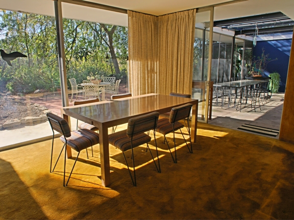 The Hollywood Hills home of the late architectural photographer Julius Shulman sold for $2.25 million.