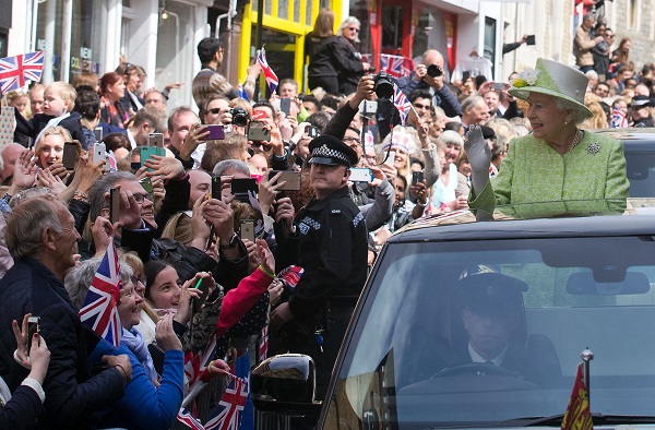 Elizabeth greets well-wishers on her 90th birthday in Windsor.