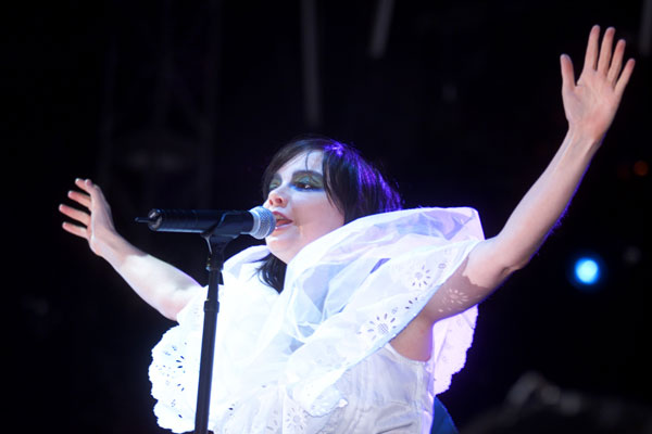 Bjork performs at Coachella on April 27, 2002.