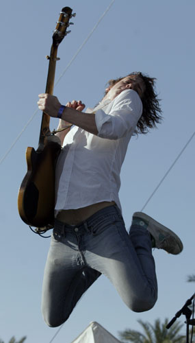 Johnny Borrell of Razorlight on April 30, 2005.