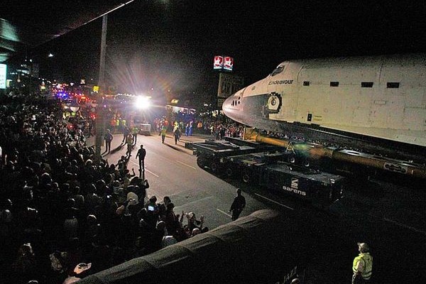 Endeavour approaches Baldwin Hills Crenshaw Plaza Saturday night. 